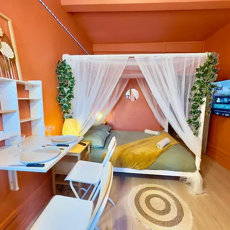 Bali Hyper Centre Lit Baldaquin Apartment Arras