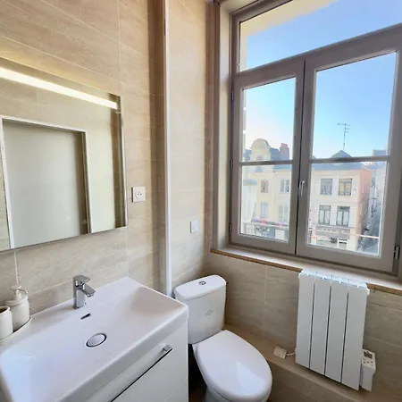 Bali Hyper Centre Lit Baldaquin Apartment *