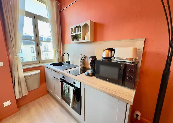 Bali Hyper Centre Lit Baldaquin Arras