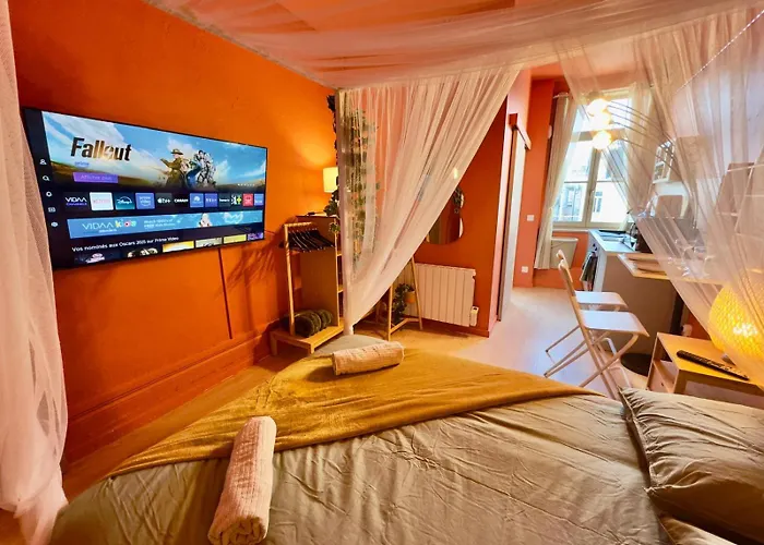 Bali Hyper Centre Lit Baldaquin * Arras